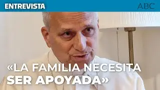 León XIV no cambiará la doctrina sobre las personas LGTB, pide «fortalecer» a la familia tradicional