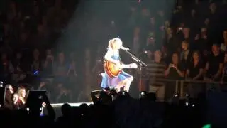 [HD] Taylor Swift - Fifteen (Live in Oberhausen, Germany)
