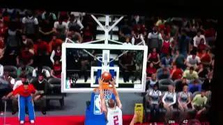 Steven Guzman Dunks!