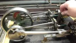 Steam Engine - Horizontal Reversing Twin