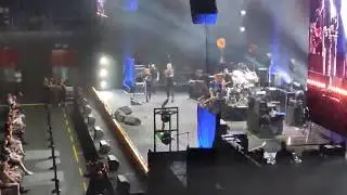 Loquillo Wizink Center - Rompeolas (recuerdo a las víctimas de Covid)
