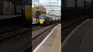 GWR 800 passing Reading West