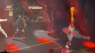 Jay Bahd entry at Medikal x Shatta Wale Indigo O2 Performance 🚀