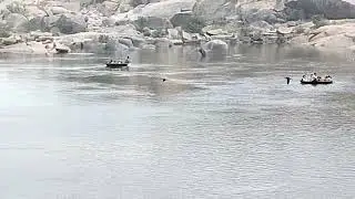 Manual Boats rides, Thunga Bhadra River, Hampi UNESCO World Heritage site 