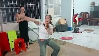 Cẩm Ly chất giọng độc lạ..