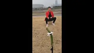 Flying Card Trick Unbelievable Cards Comparable to Throwing Knives