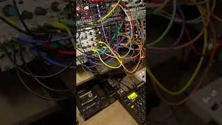 #eurorack #modularsynth #soundscape #texture #lofi #ambient #digitakt #elektron #dawless #shorts