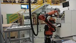 Seica Automation KUKA ROBOT / COBOT solution