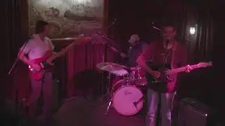 Castle Pasture at the Redwood Bar