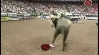 Vince Northrup Vs. Chicken on a Chain