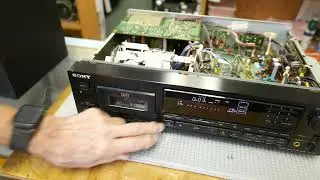 Sony DAT recorder CAUTION 