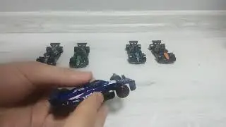 Hotwheels F1 5li set tanıtımı(videodaki yazılar sadece detay ama&ccedil;la g&ouml;sterilmiştir sponsor değildir)