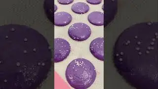 If you&rsquo;re struggling with failed macarons, consider oven-drying your almond flour 💜 #macarons