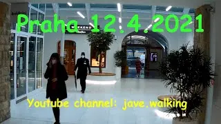 Praha 12.4.2021. Pas&aacute;ž ČNB, Slovansk&yacute; dům, Čern&aacute; růže, ( pas&aacute;že 1/4).
