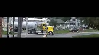 City contractor running stop sign in Momence 10/13/25