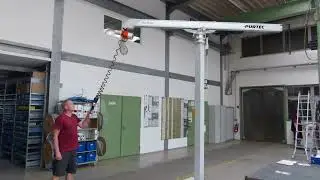 PURTEC S&auml;ule mit Kettenzug M1410