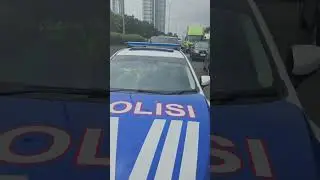 Kejadian di Tol Tomang arah Tangerang (13/1/2026) rombongan mobil totot wuk wuk senggol pengendara