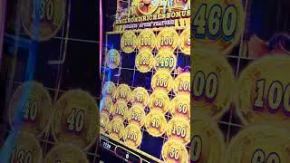 A FUN TIME IN THE CASINO 💥 RAILROAD RICHES 🎰  #bigwincasino #casino #slotscasinogames #foryou 