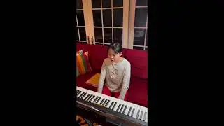 32獨唱 The Lotus Flower  April Xie