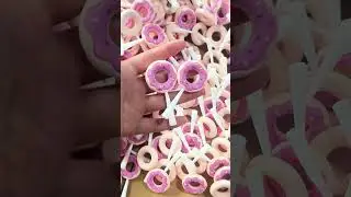 Watch how our Soft PVC Keychain Filling Machine brings cute donut-shaped PVC toys to life! 🍩