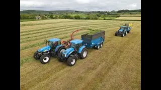 TM 190 & Ten X Modern Classic Tractor Fleet at Grass