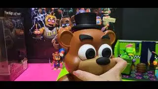 Five Nights at Freddys unboxing amazing squish smell like chocolate Humm love it #toys