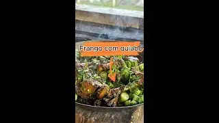 Frango com quiabo