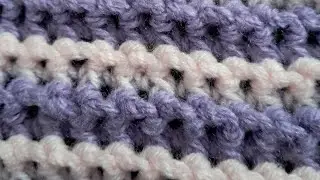 Easy knit/craft: Two row repeat and two colour crochet pattern#ytvideos #babyblanket#shawl#beanies 