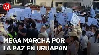 Marcha por la paz paraliza actividades en Uruapan, Michoac&aacute;n