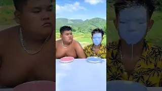 Hai anh em chơi khăm lẫn nhau, m&agrave;u nước vuinhộn #shorts#cute
