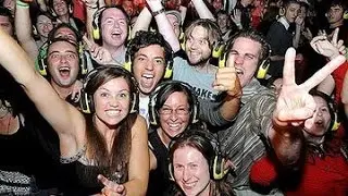 Silent Disco | 30th birthday party | London DJ for hire | Mobile DJ for silent disco