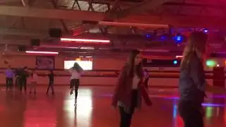 Fleetwood Roller rink! Catch a glimpse of a classic Chicago roller rink!