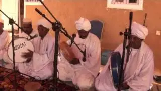 سلسلة مدائح الشيخ قدوره _ أولاد الأمين القرشي _ مدحة المريود المكرم صلي الله عليه وسلم _ آل بركات