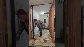 Bathroom Remolding Part 1!
