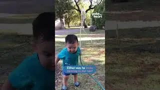 Unexpected splash alert! 💦😢