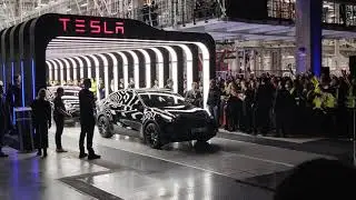 Tesla Gigafactory Gr&uuml;nheide. First Customer delivery Event.
