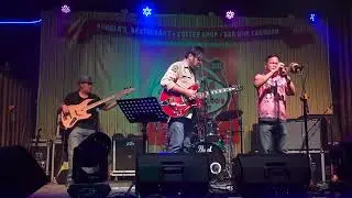 Puting Buhangin - JR Oca Experience