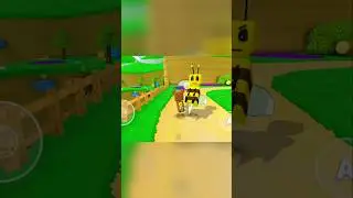 Fight with dangerous bee 🐝 #honeybee #bee #crazygames