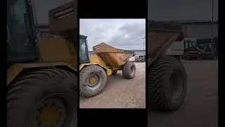 From earth to sky 🌍🚜 Watch these beasts in action! #PlantMachinery #ConstructionLife #HeavyMetal