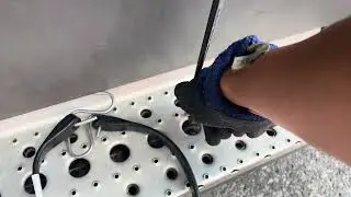Draining Air Tank on Freightliner Cascadia