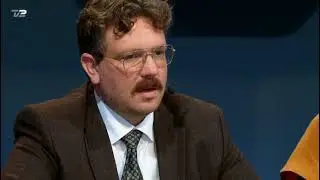 Skelet sings &ldquo;Blitz Baby&rdquo; by Jung (Hvem Holder Masken)