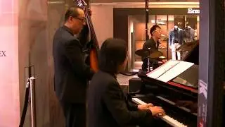 新年歌 CNY Music 拜年 (Bai Nian) by Nicholas Lim Trio @ Paragon Music En Vogue 18 Feb 13