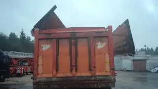 Самый большой самосвал-одиночка GINAF G5450 (полная техническая масса 56 т). Закрытие крышек кузова.
