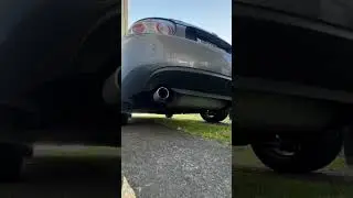 2005 Mazda Roadster NC1 2.0 start up.