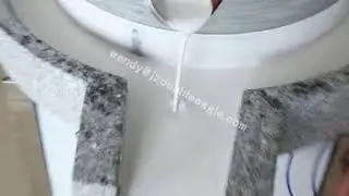 Electric stone mill peanut sesame butter making machine/stone ground rice milk grinder