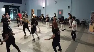 ballettino semplice ideato dalla nostra scuola 