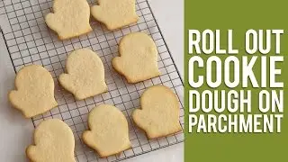 How to Roll Out Cookies on Parchment Paper