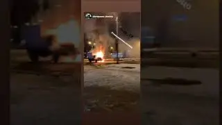 Горит автомобиль в Перми