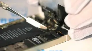 Как поменять дисплей iphone 5s?