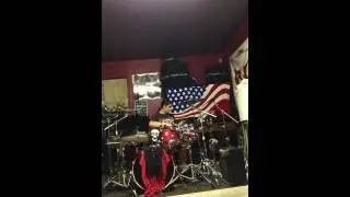 Ozzy drum solo improvisation
